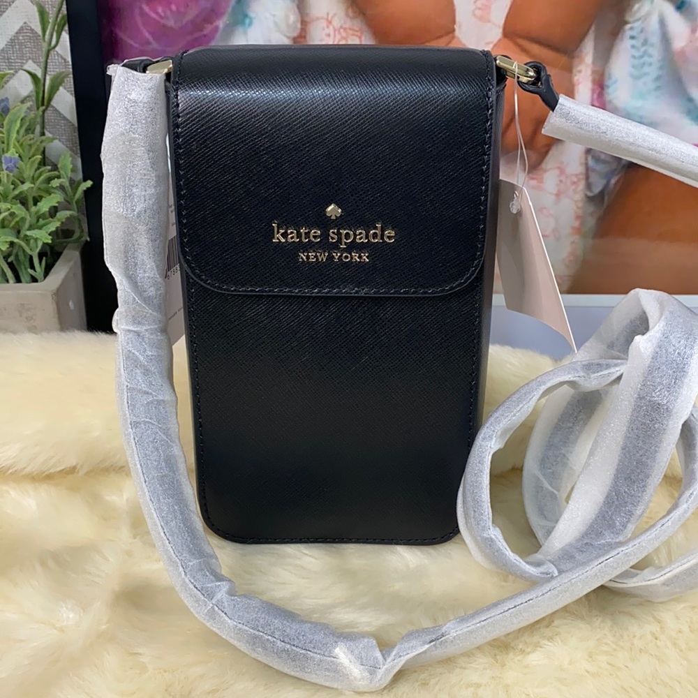 Kate spade phone crossbody